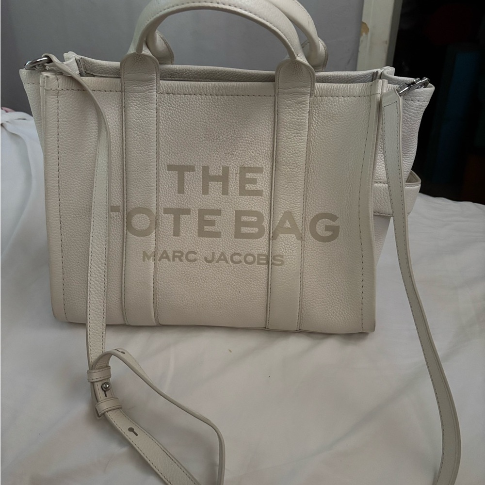 Marc Jacobs White Canvas Tote Bag with Adjustable Strap